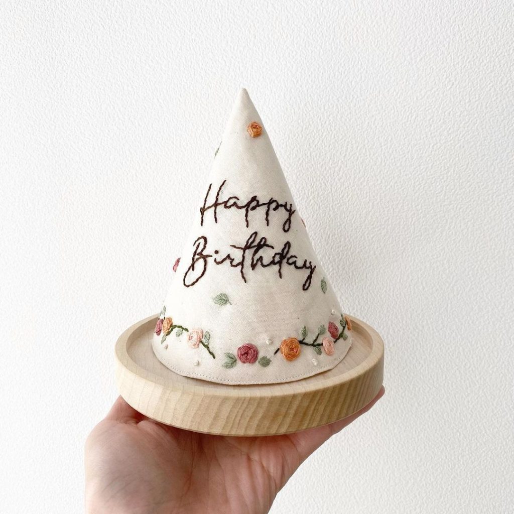 Happy birthday hat