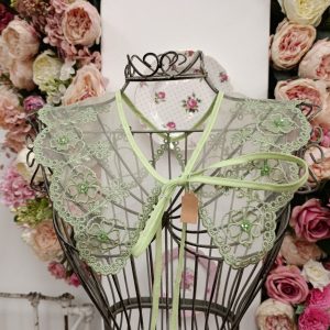 green bead collar