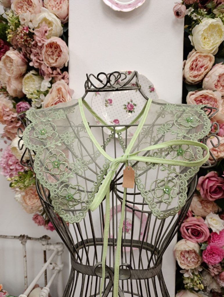 green bead collar