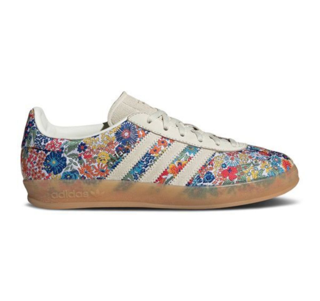 Flower love sneaker shoes