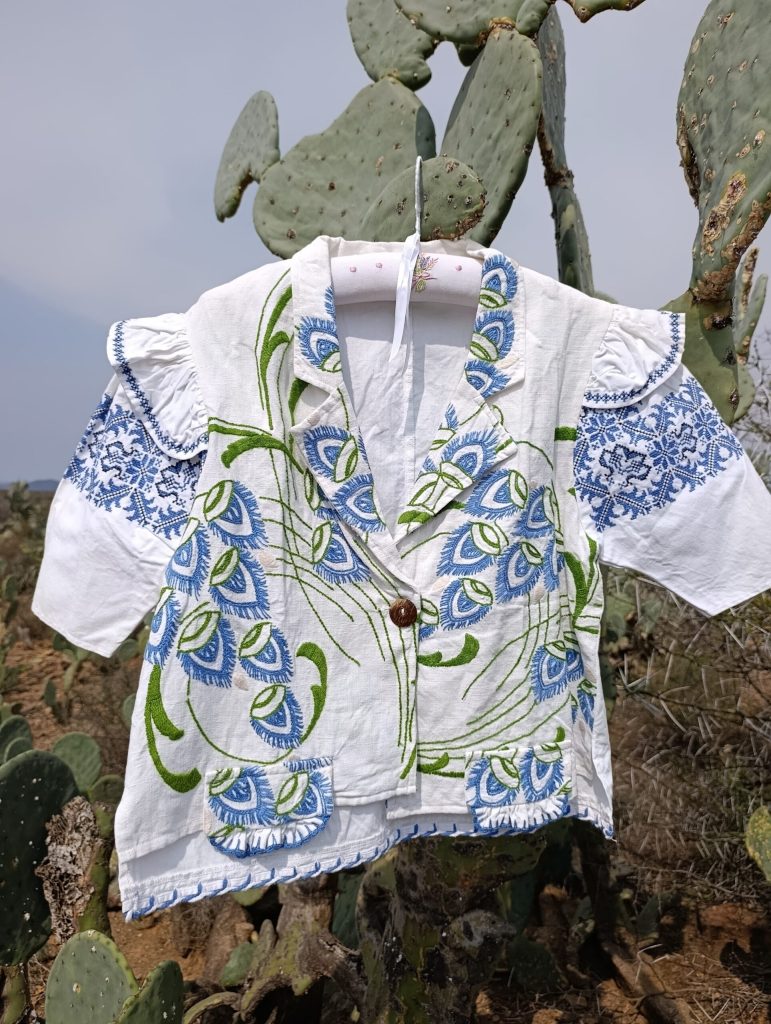 Karoo vintage lover blouse