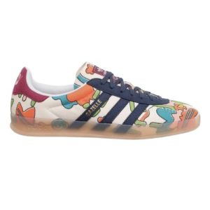 Abstract Sneakers