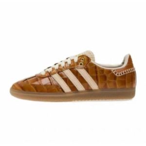 Classic Brown Textured Sneaker Shoes